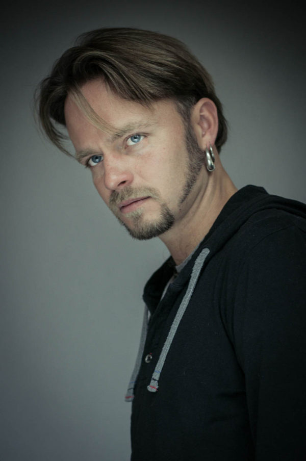 Marc Wittenborn fotografiert Menschen im Studio und on Location